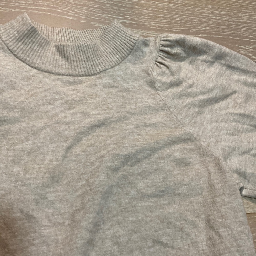 White and Warren Cashmere sweater Oatmeal Neutral Puff sleeve